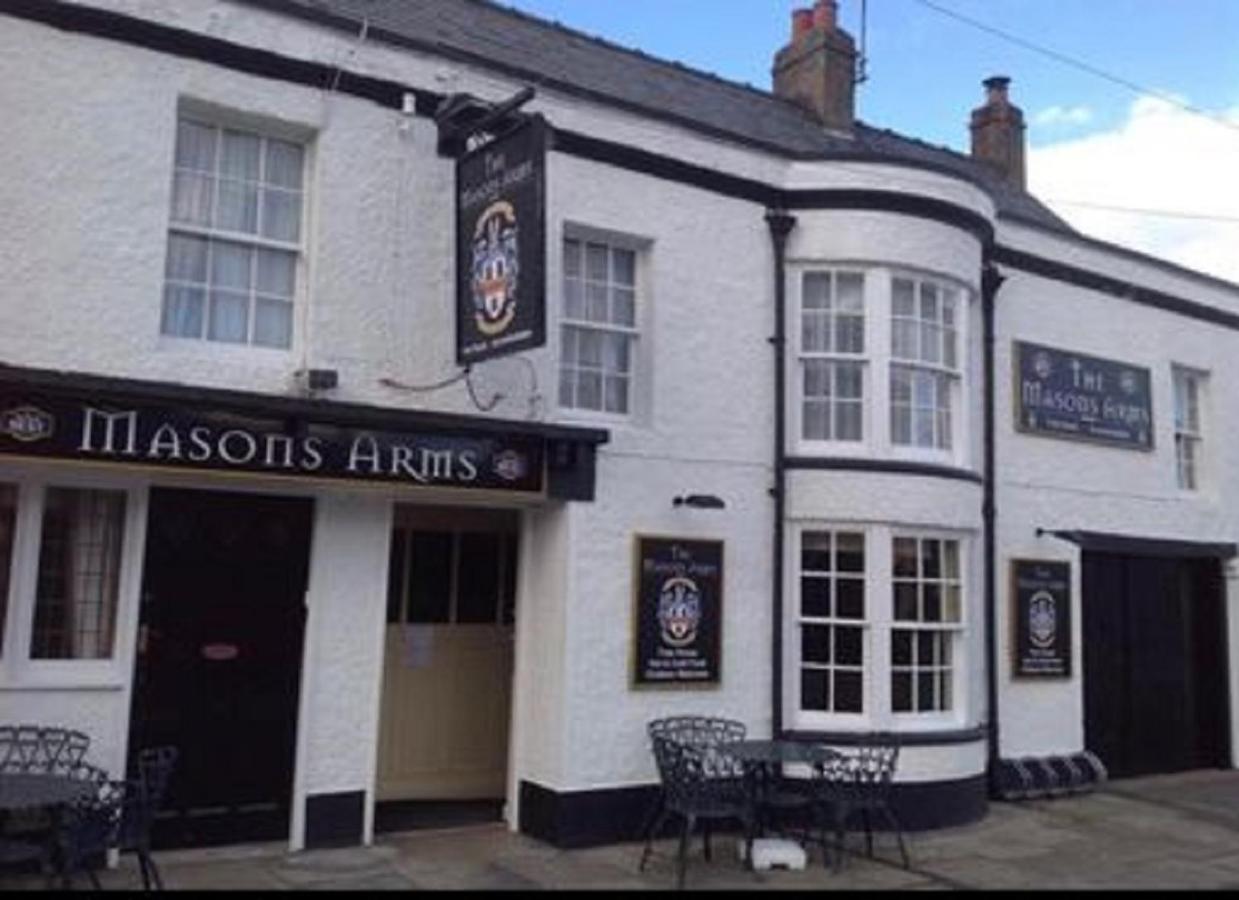 The Masons Arms Bed and Breakfast Norham Eksteriør billede